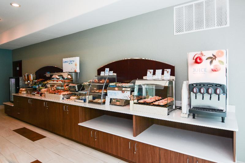 Holiday Inn Express Hotel & Suites New Boston By Ihg Exterior photo